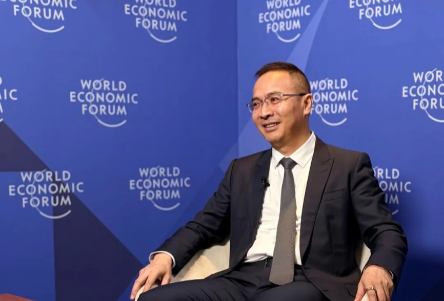 从中国方案到世界模型：君智新一代战略亮相夏季达沃斯